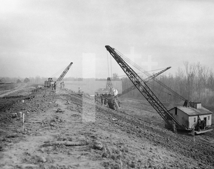 ARKANSAS: LEVEES, 1930s. /nConstruction of levees using dragline excavators at Arkansas City, Arkansas, on the Mississippi River, 1930s.